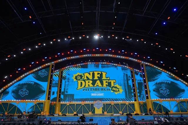 میزبانی درفت NFL ۲۰۲۷ به واشنگتن و کامندرز رسید