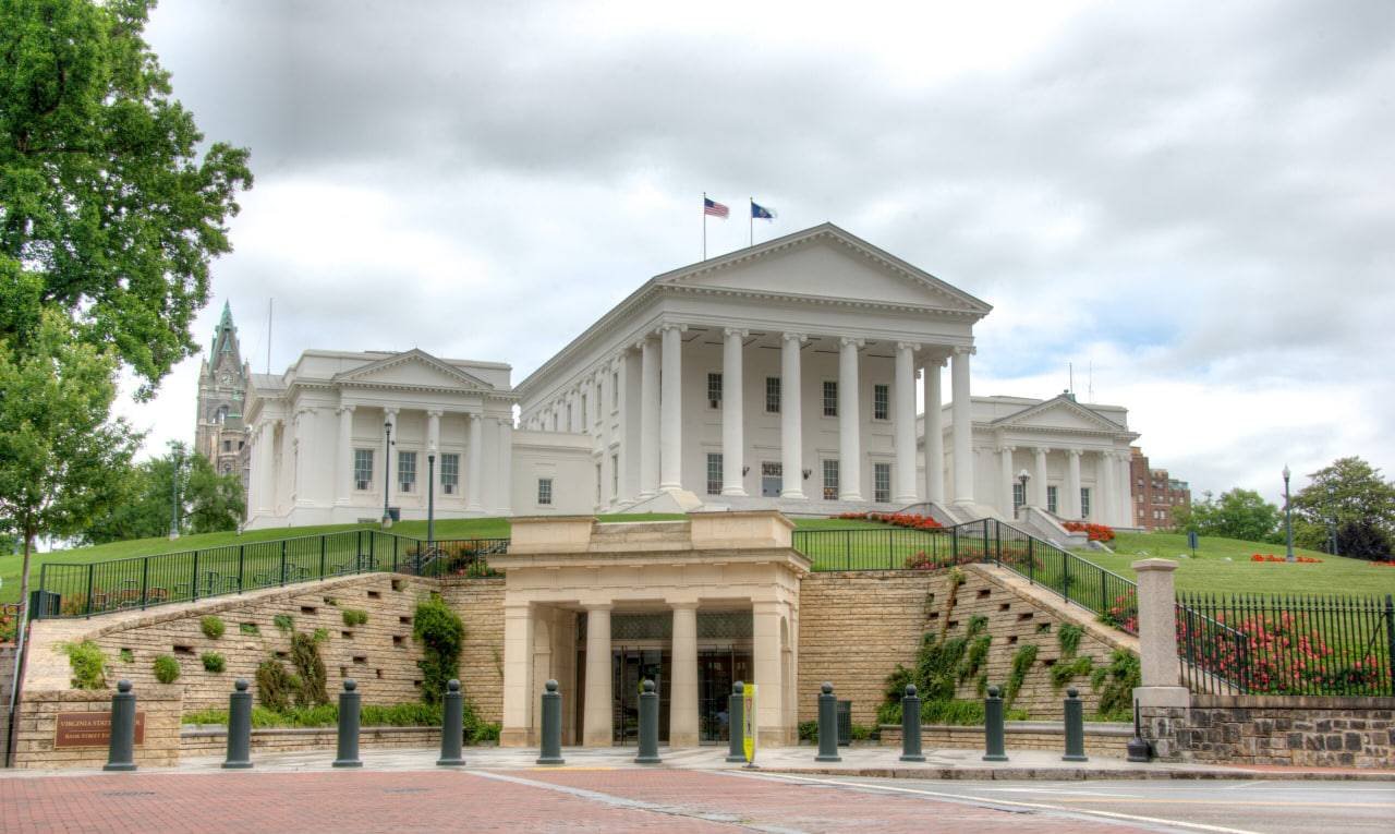 ساختمان کنگره ایالتی ویرجینیا . Virginia State Capitol