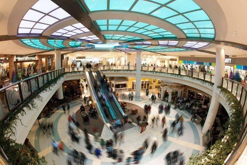 تایسونز کرنر سنتر . Tysons Corner Center