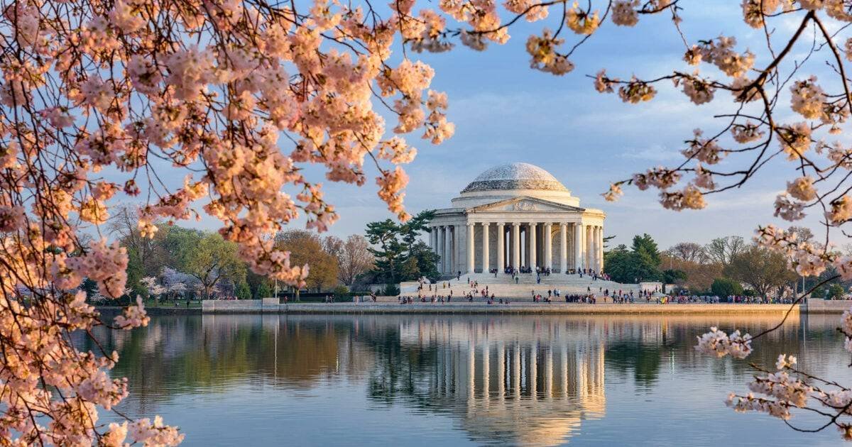 یادبود توماس جفرسون . Thomas Jefferson Memorial